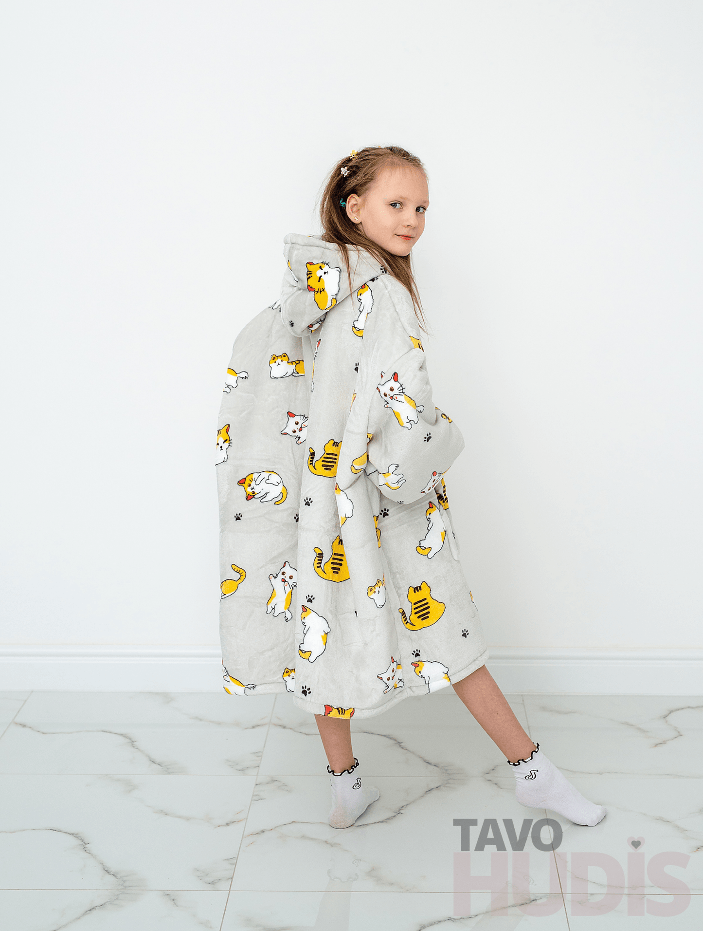 Kaķēni hudijs bērniem