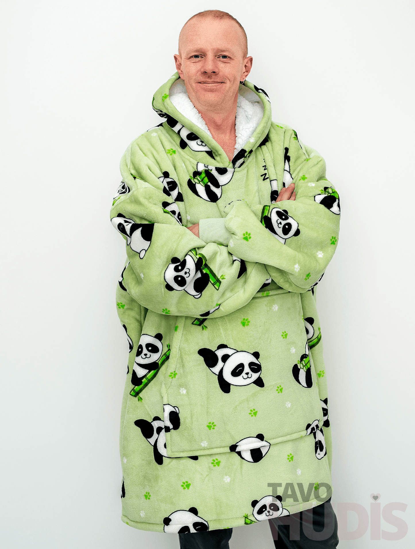 Zaļš pandas hudijs