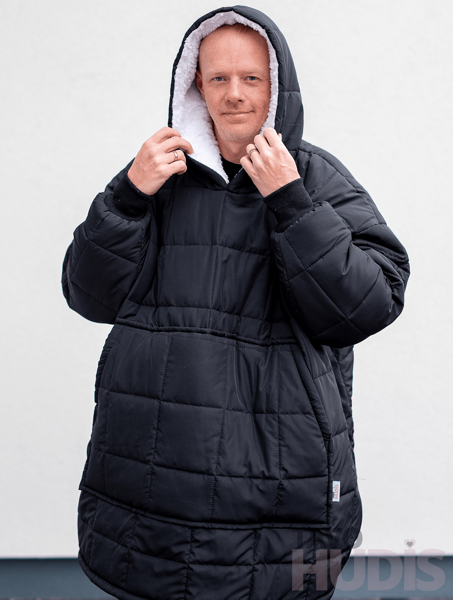 Ūdensizturīgs āra hudijs